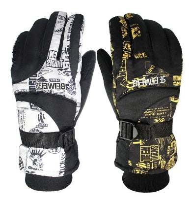 Men's ski gloves, windproof and breathable, ideal for winter sports.